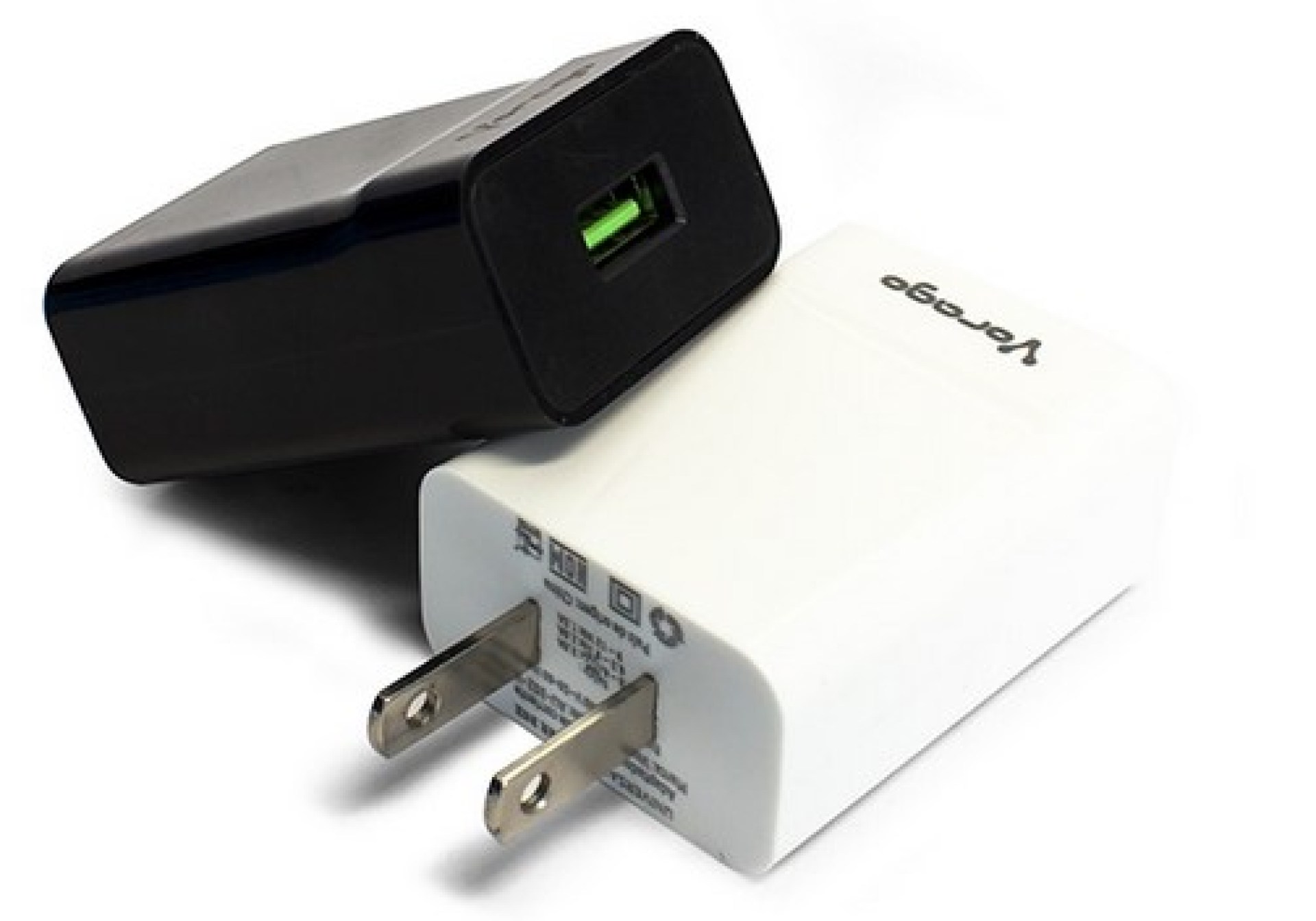 Cargador VORAGO AU-302-WH – Blanco, Fast Charge 2.4A